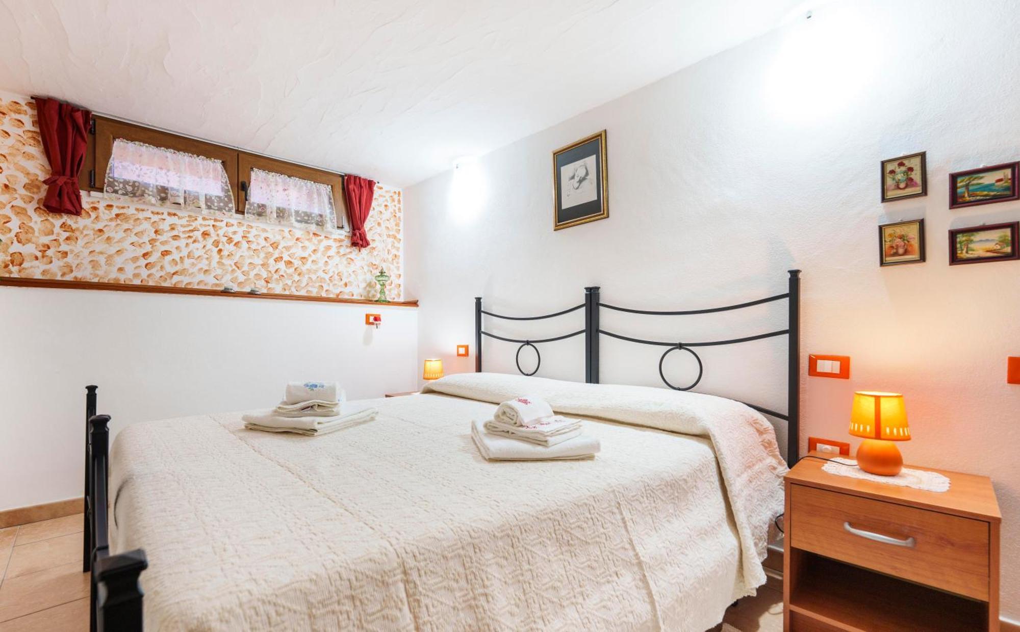 Oasi Apartment Pula Bagian luar foto